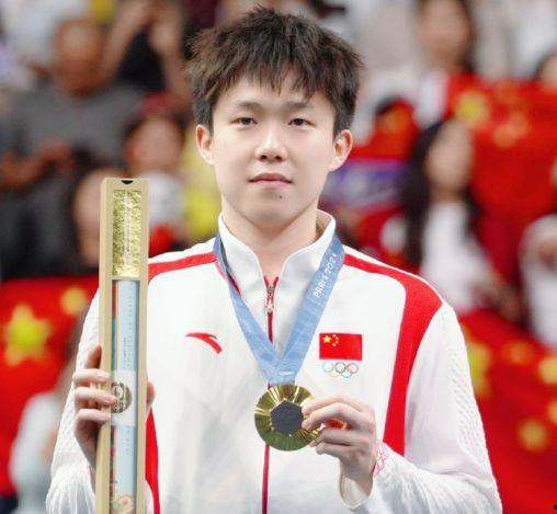 王楚钦圈内爆料是谁爆的,真相背后是谁在暗中操控？